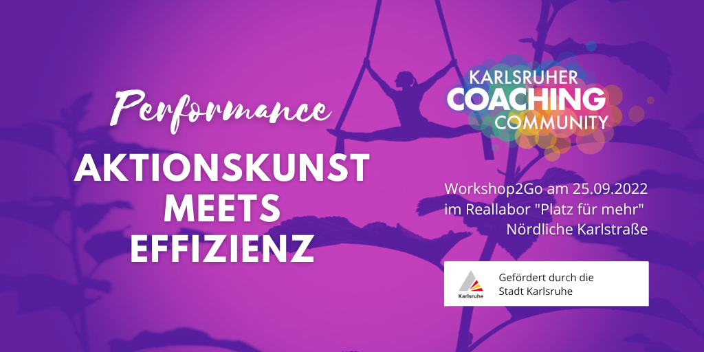 Performance – Aktionskunst meets Effizienz am 25.09.2022 ab 11:00 Schattenriss einer Trapezkünstlerin in einem Blätterwald
