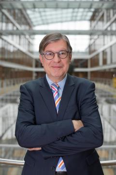 Prof. Dr. Rupert Vogel 